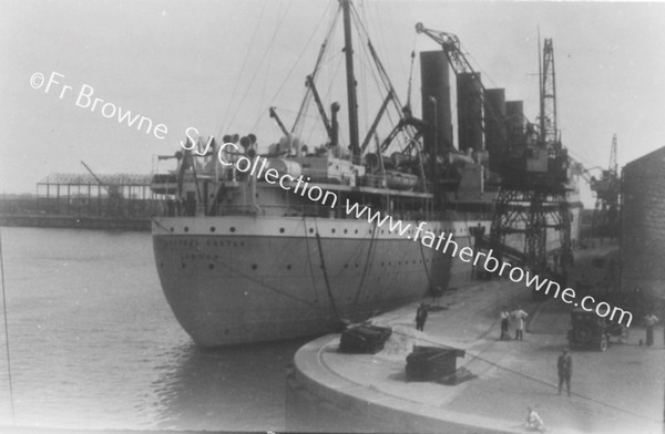 SS.ARUNDEL CASTLE (UNION LINER) LEAVING FOR ENGLAND